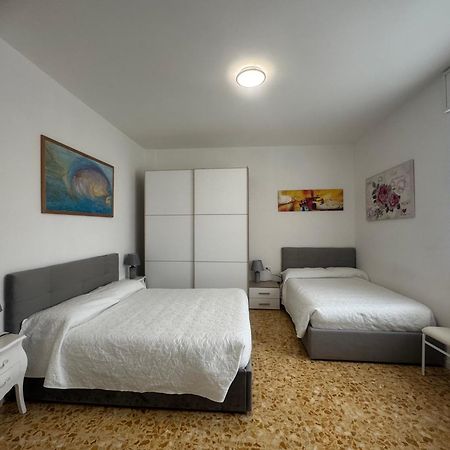 Joys House Panzió Bergamo Kültér fotó