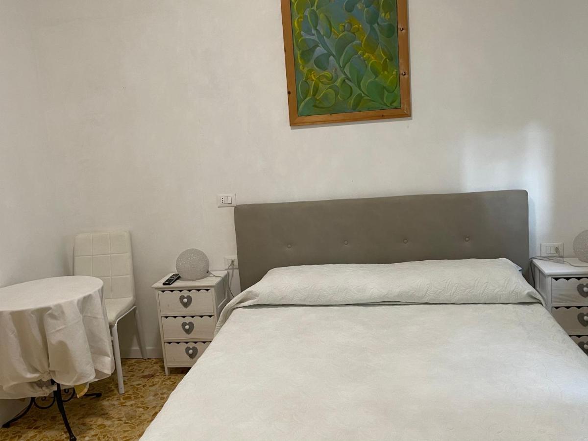 Joys House Panzió Bergamo Kültér fotó