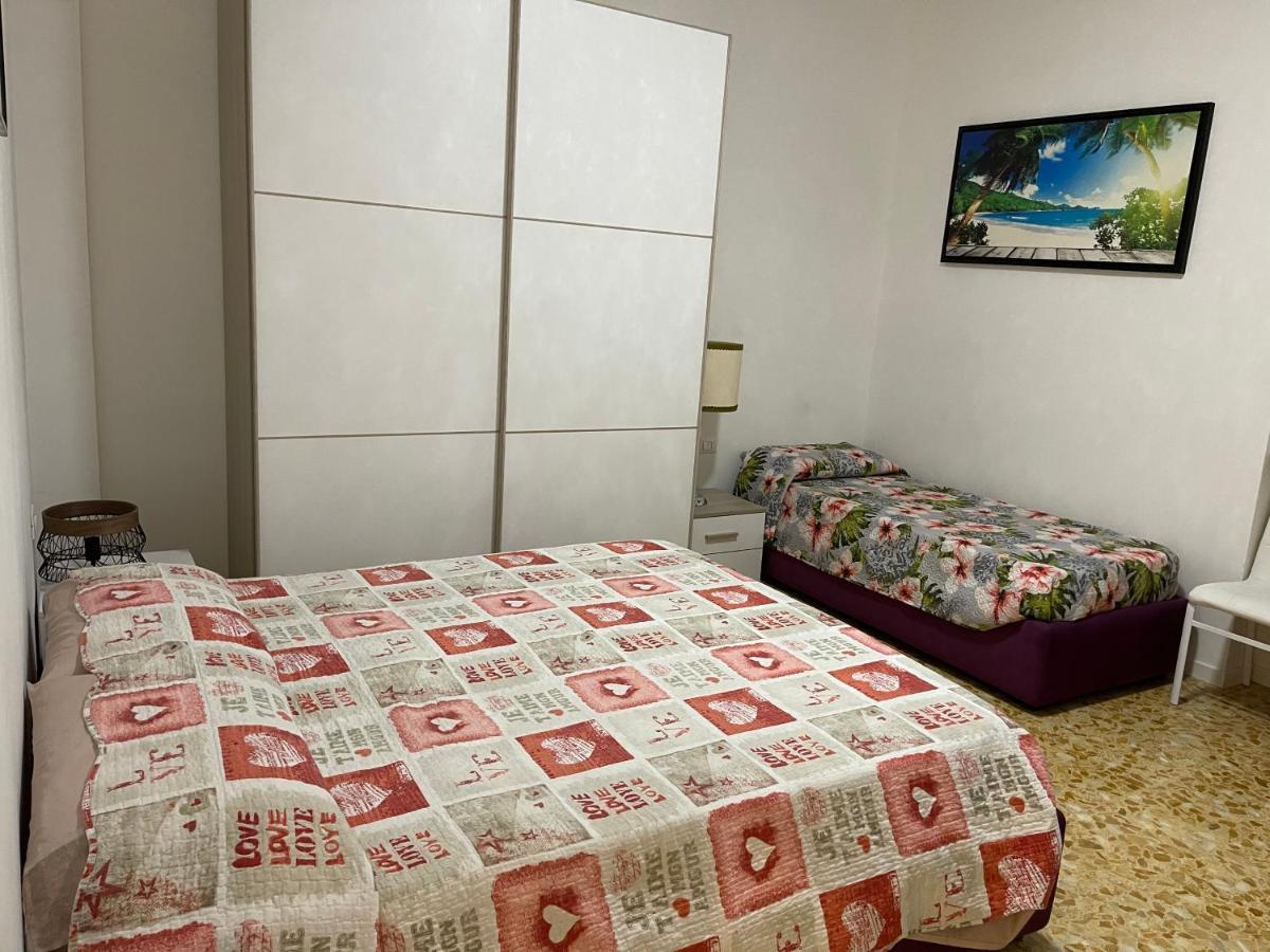 Joys House Panzió Bergamo Kültér fotó
