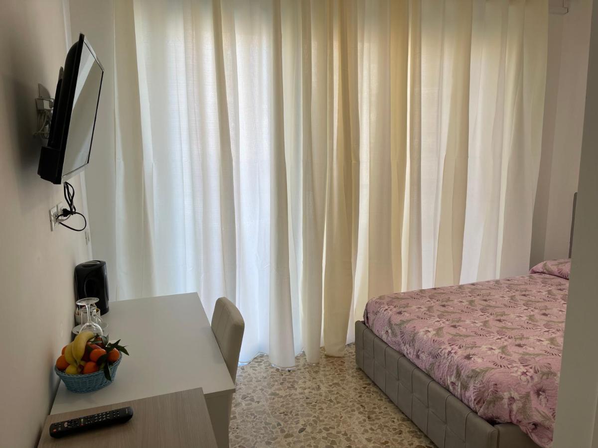Joys House Panzió Bergamo Kültér fotó