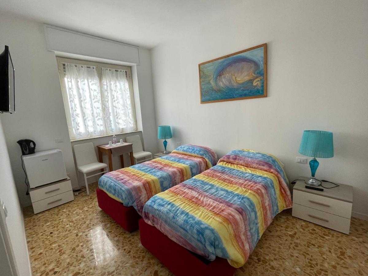 Joys House Panzió Bergamo Kültér fotó