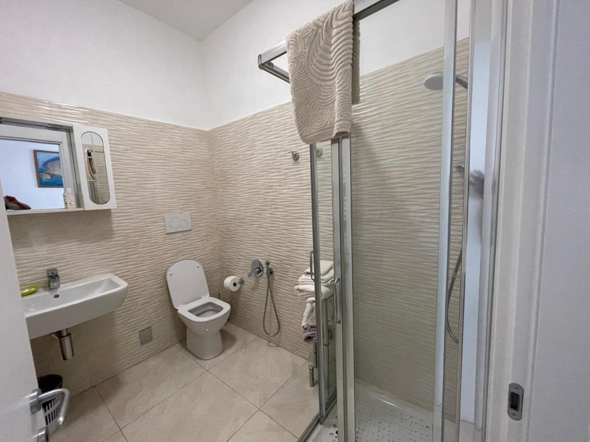 Joys House Panzió Bergamo Kültér fotó